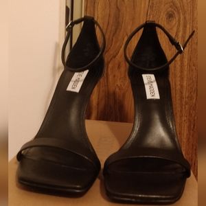 Steve Madden Shaye Black Stiletto Sandal